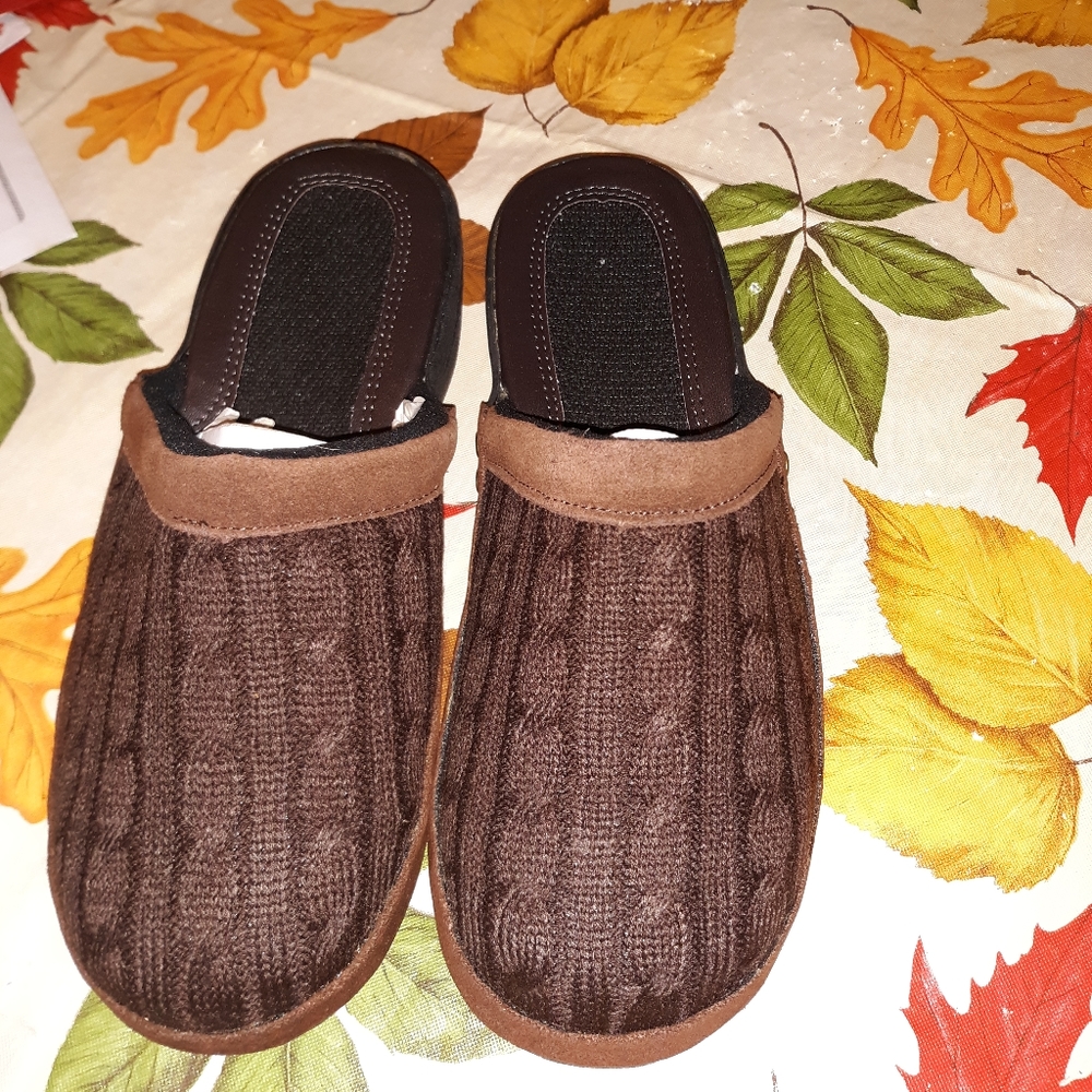 Knit clog